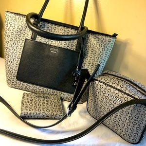 GUESS purse, wallet, and crossbody matching set. In excellent condition.